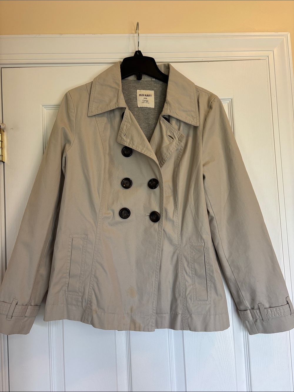 Old Navy Women's Light Beige Double-Breasted Trench Coat